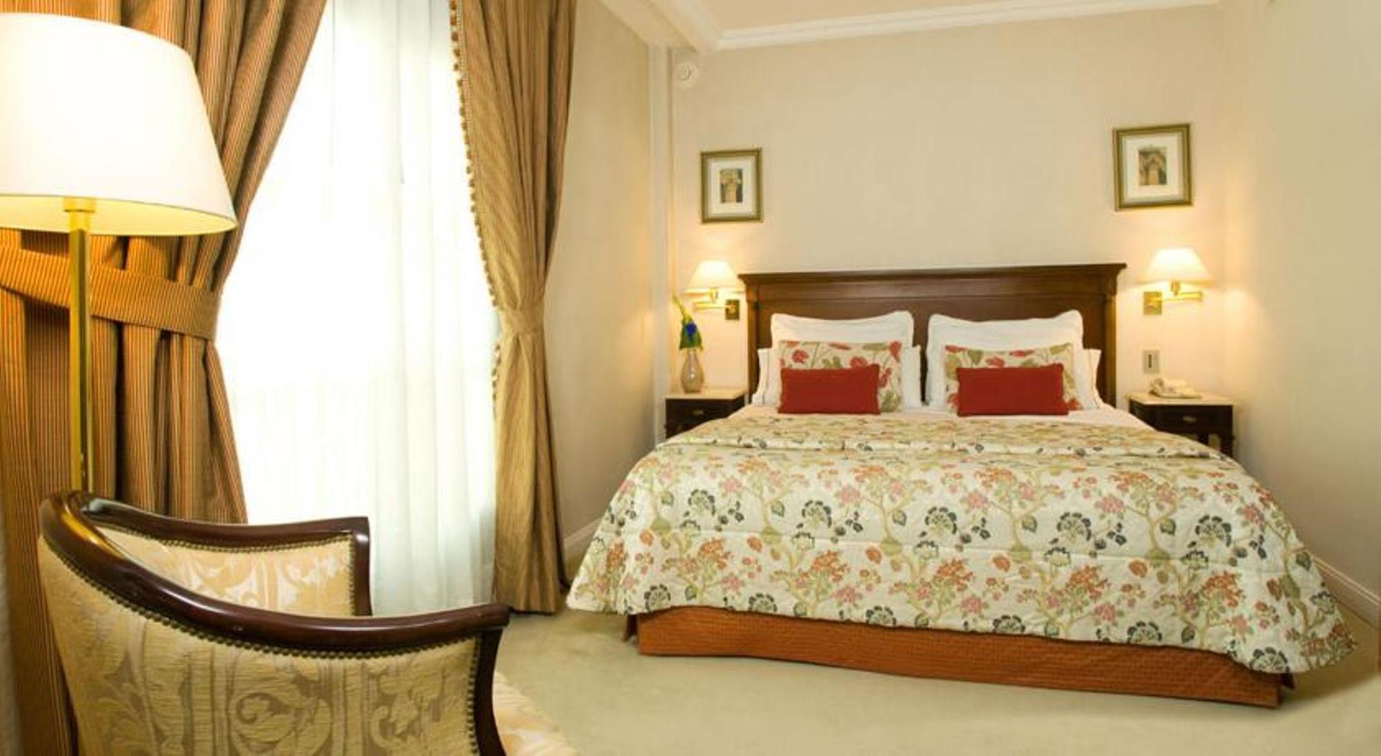 בואנוס איירס Howard Johnson Hotel 9 De Julio Avenue מראה חיצוני תמונה