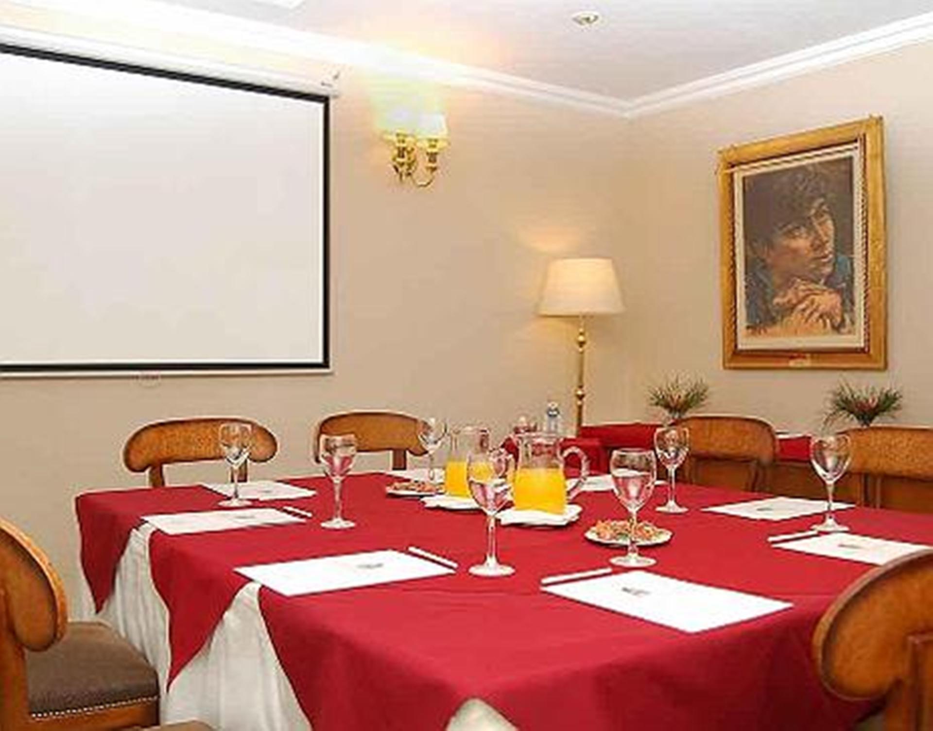 בואנוס איירס Howard Johnson Hotel 9 De Julio Avenue מראה חיצוני תמונה