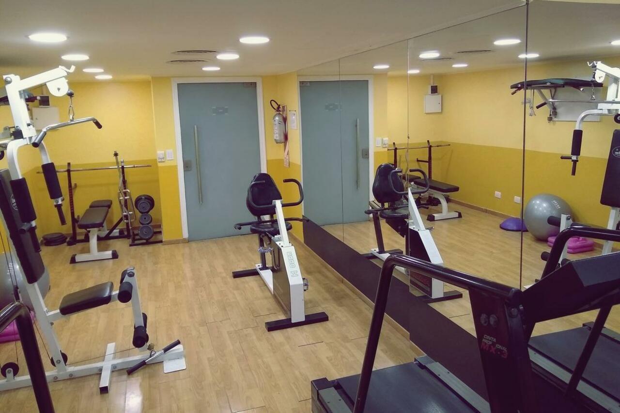 בואנוס איירס Howard Johnson Hotel 9 De Julio Avenue מראה חיצוני תמונה